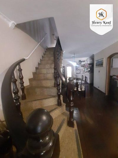 Sobrado, 3 quartos, 320 m² - Foto 2
