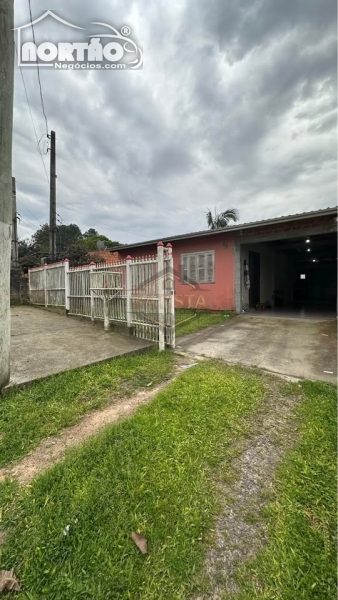 Casa, 3 quartos, 190 m² - Foto 1