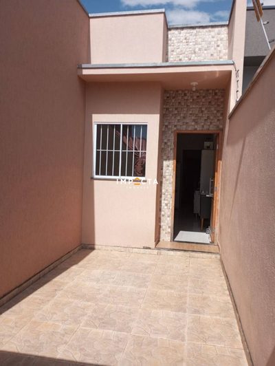 Casa, 3 quartos, 75 m² - Foto 1