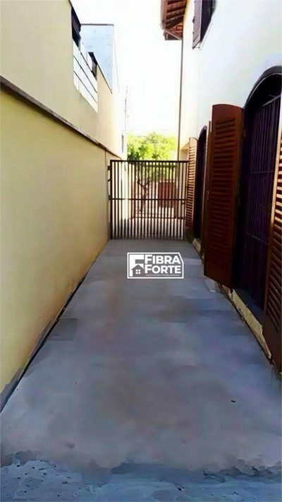 Casa, 5 quartos, 222 m² - Foto 3