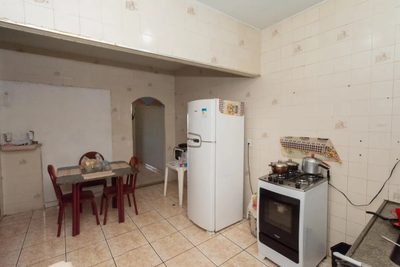 Casa, 1 quarto, 360 m² - Foto 3