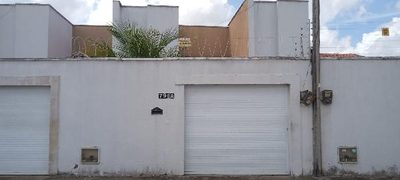 Casa, 2 quartos, 150 m² - Foto 1