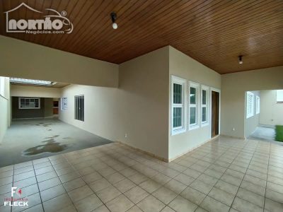 Casa, 4 quartos, 313 m² - Foto 2