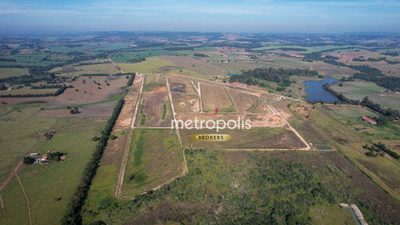 Loteamento e Condomínio, 1000 m² - Foto 1