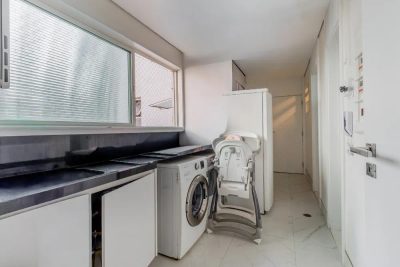 Apartamento, 3 quartos, 198 m² - Foto 2