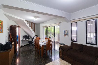 Casa, 4 quartos, 141 m² - Foto 2