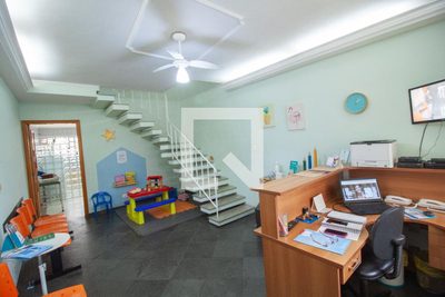 Casa, 2 quartos, 200 m² - Foto 3