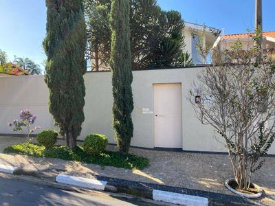 Casa, 3 quartos, 235 m² - Foto 2