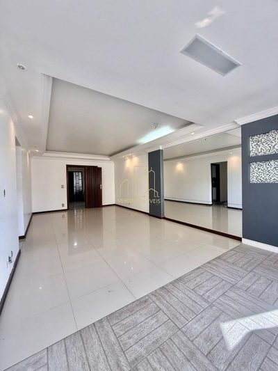 Apartamento, 3 quartos, 130 m² - Foto 4