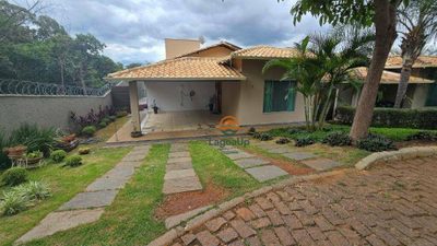 Casa de Condomínio, 4 quartos - Foto 1