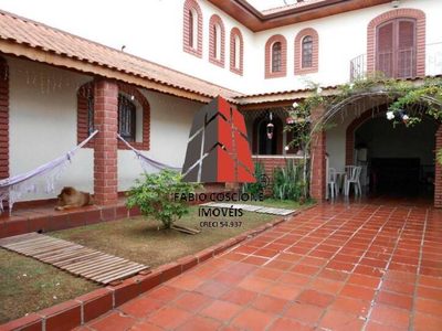 Sobrado, 4 quartos, 200 m² - Foto 1