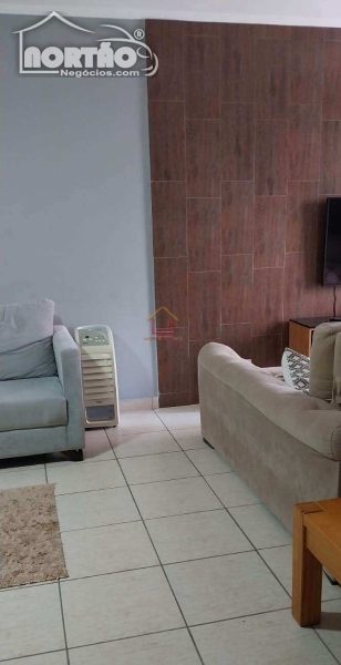 Casa, 3 quartos, 109 m² - Foto 4