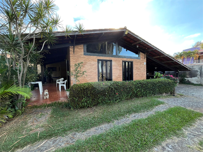 Casa, 4 quartos, 364 m² - Foto 1