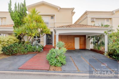 Casa, 3 quartos, 240 m² - Foto 2