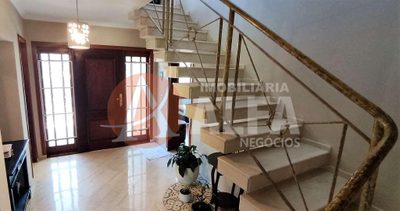 Casa, 3 quartos, 330 m² - Foto 3