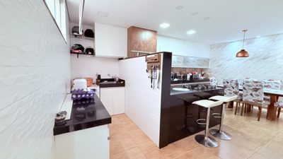 Casa, 4 quartos, 180 m² - Foto 2