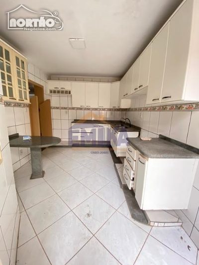 Casa, 4 quartos, 360 m² - Foto 4