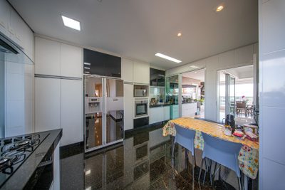Apartamento, 3 quartos, 218 m² - Foto 4