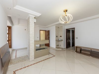 Casa, 3 quartos, 208 m² - Foto 3