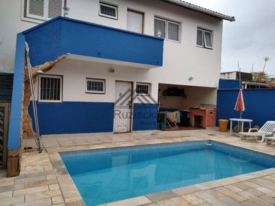 Casa, 5 quartos, 261 m² - Foto 2
