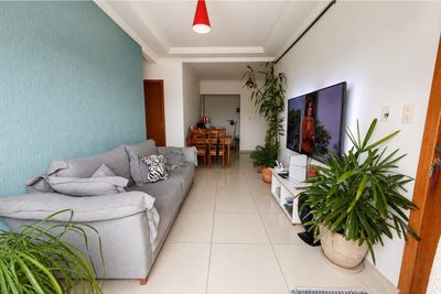 Apartamento, 3 quartos, 74 m² - Foto 2