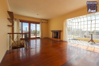 Cobertura, 3 quartos, 243 m² - Foto 2