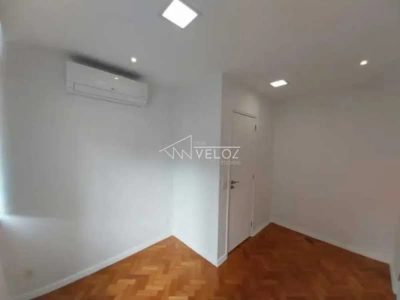 Apartamento, 3 quartos, 95 m² - Foto 1