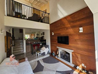 Sobrado, 4 quartos, 260 m² - Foto 1