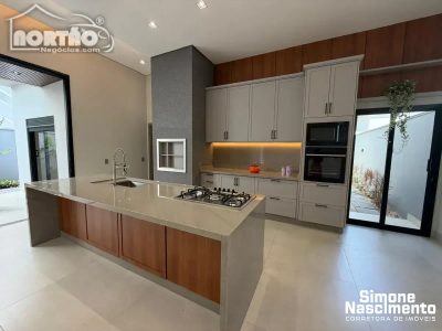 Casa, 1 quarto, 187 m² - Foto 1