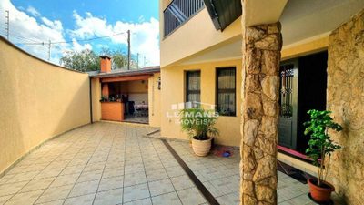 Casa, 3 quartos, 205 m² - Foto 2