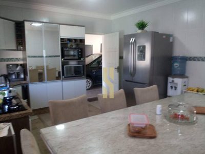 Casa, 3 quartos, 260 m² - Foto 4