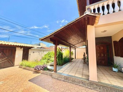 Casa, 3 quartos, 300 m² - Foto 2