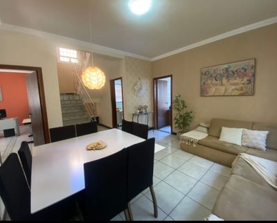 Casa, 4 quartos, 166 m² - Foto 2