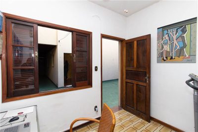 Casa, 3 quartos, 205 m² - Foto 2