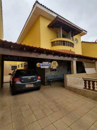 Sobrado, 3 quartos, 232 m² - Foto 2