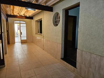 Casa, 3 quartos, 228 m² - Foto 1