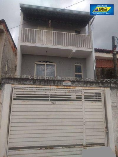 Casa, 3 quartos, 200 m² - Foto 1