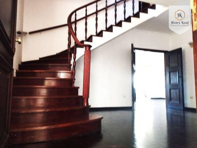 Sobrado, 4 quartos, 349 m² - Foto 2