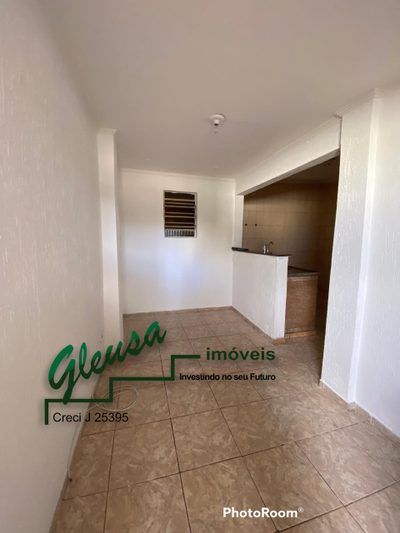 Casa, 1 quarto, 30 m² - Foto 2
