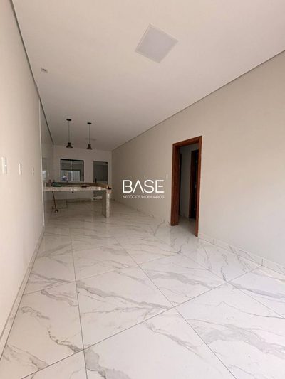 Casa, 3 quartos, 240 m² - Foto 3