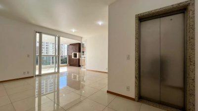 Apartamento, 3 quartos, 136 m² - Foto 1