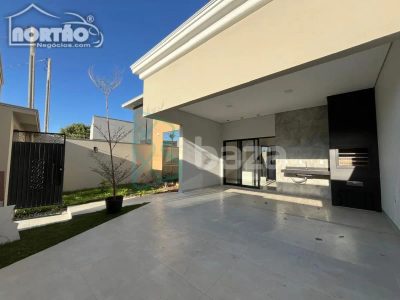Casa, 4 quartos, 106 m² - Foto 1