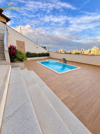 Casa, 5 quartos, 320 m² - Foto 1