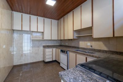 Casa, 4 quartos, 170 m² - Foto 2