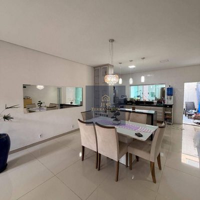 Casa, 3 quartos, 170 m² - Foto 1