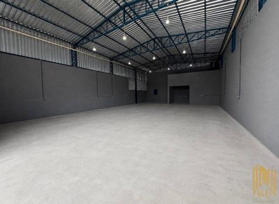 Depósito-Galpão, 300 m² - Foto 1