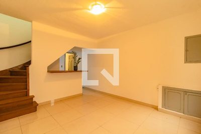 Casa, 2 quartos, 80 m² - Foto 1