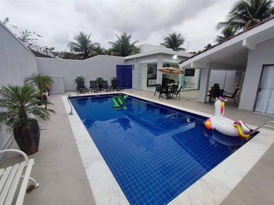 Casa, 5 quartos, 310 m² - Foto 1