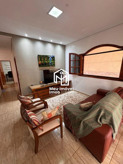Casa, 3 quartos, 280 m² - Foto 2