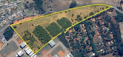 Terreno, 15 hectares - Foto 1